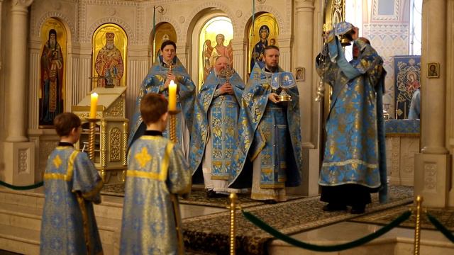 Сретение Господне на приходе Троицкого храма г. Коломна (Щурово) смотреть онлайн