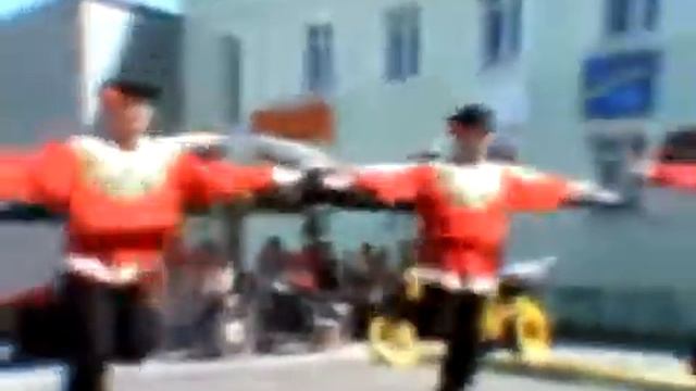 russian men dancing to pumped up kicks (hardbass remix by emil gellner) смотреть онлайн