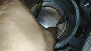 Дефектовка F14D4 перед капитальным ремонтом,  болтаются поршни.