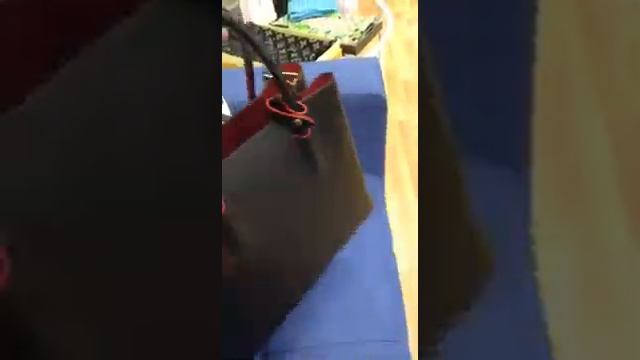 Распаковка самой популярной сумки Prada Double bag смотреть онлайн
