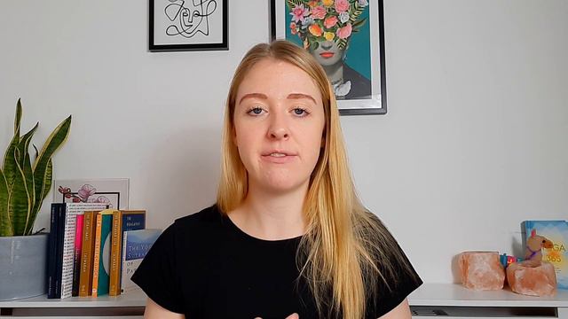 Chanting Om - How, Why & What Does it Mean? | Ep 7 Yoga Off the Mat | Emily Rowell Yoga смотреть онлайн