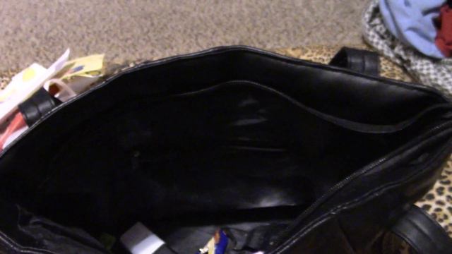 What's in my Bag Что в сумке Наводим порядок в СУМКЕ смотреть онлайн