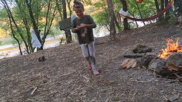 Поход в конце августа на 5 ночёвок #7 Добытчики семян Остаёмся ещё Мышцы папы Вечерний АукцЫон смотреть онлайн