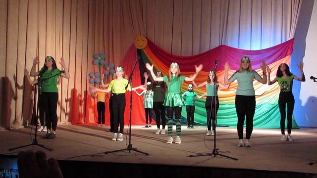 Танец (Жаб ) TODES Скуби-Ду па-па смотреть онлайн