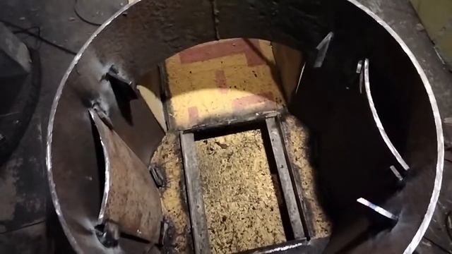 Печь для бани с закрытой КАМЕНКОЙ своими руками смотреть онлайн