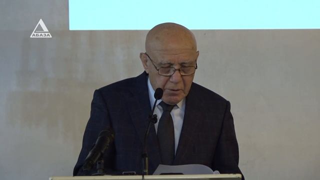 Доклад директора СЦЭИ Олега Дамения 