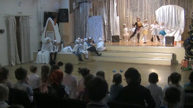 Новый Год "Снежная сказка" 20.12.15 2 смотреть онлайн