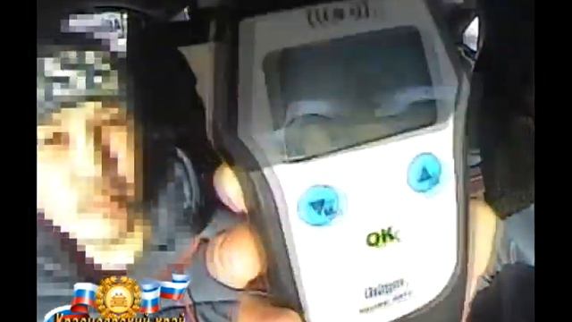 Полицейские поймали в Емельяновском районе пьяного водителя с 3-летним сыном в салоне смотреть онлайн