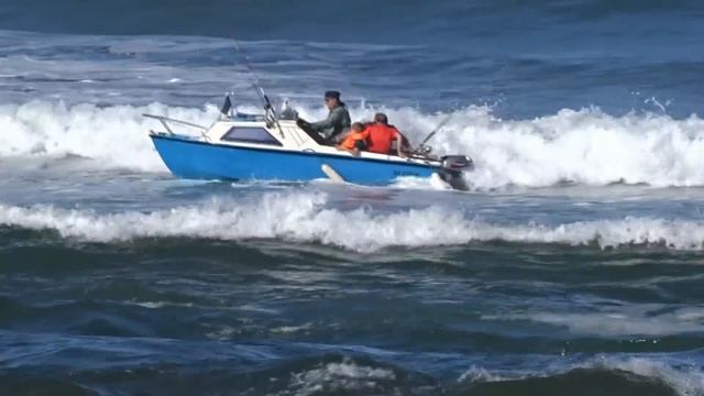 "?MONSTRUEUSES VAGUES" LA PASSE DE CAPBRETON EST EN COLÈRE C'EST EXCEPTIONNEL? смотреть онлайн