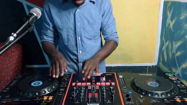 Quick Freestyle With Pioneer Cdj & Numark Scratch Mixer - Dj Obonke смотреть онлайн