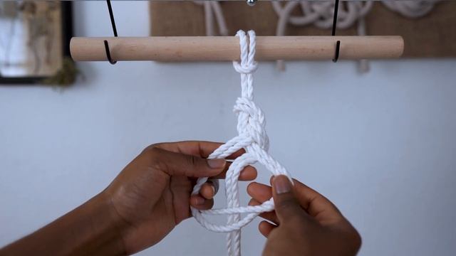 The Caterpillar Knot, Day 25 | HOW TO MACRAME TUTORIAL 30 Days of Knots смотреть онлайн