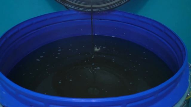 Перегон браги в сырец. Часть 1 смотреть онлайн