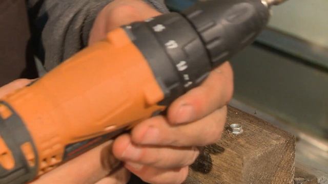 Дрель-шуруповерт аккумуляторная DAEWOO DAA 1210Li | Обзор от Андрея смотреть онлайн