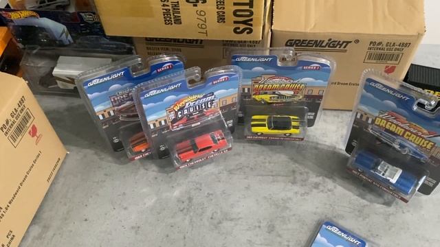 Unboxing Set Greenlight Woodward Dream Cruise Series 1 смотреть онлайн