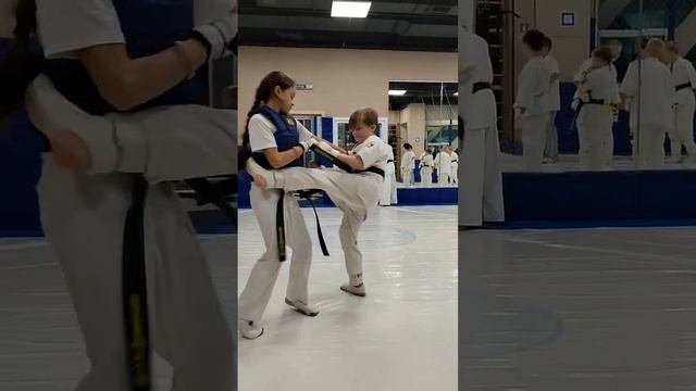 #камчатка #петропавловсккамчатский #киокусинкай #бойцовскийклуббелыйлев 20 января 2023 смотреть онлайн