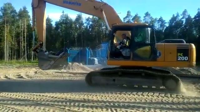 Среднее село - аренда экскаватора СПб «ЛСТ-АРЕНДА» #excavator смотреть онлайн