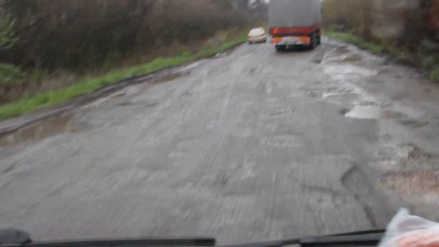 Села в машину и поскакала по наших дорогах смотреть онлайн