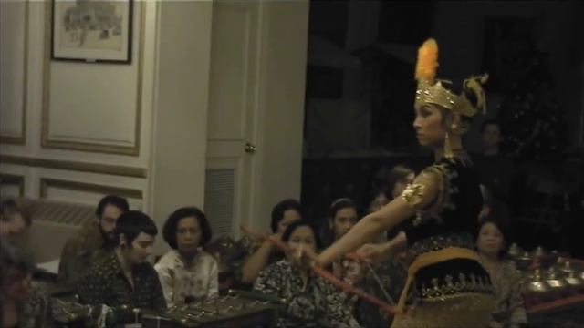 Music and Dance of Java - Gamelan Kusuma Laras New York 2/2 смотреть онлайн