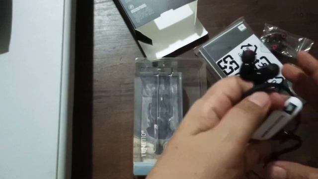 Unboxing of JBL TUNE110BT смотреть онлайн