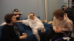 Жожо Подкатывает к Дипинсу на Протяжении Всего Видео + Некоглай разбил телефон жожо......(шоок ВТФ!