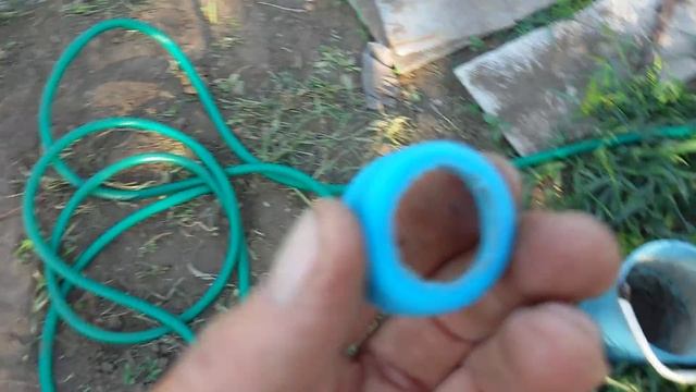 Система полива из ПЭТ бутылки смотреть онлайн