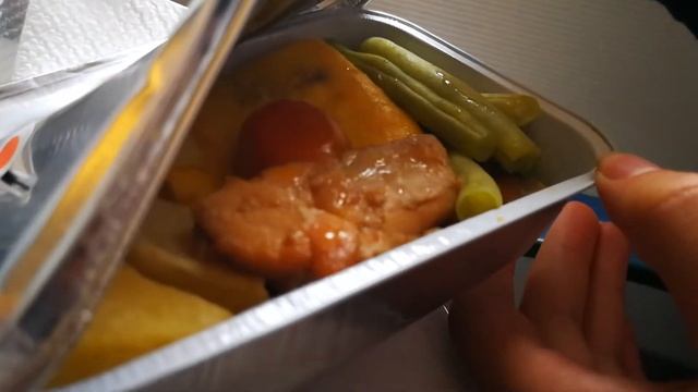 Еда Azur Air Boeing 767-300 Нячанг - Москва / Food Azur Air смотреть онлайн
