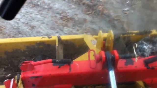 Using the 78" CAT 1 & 2 Everything Attachments Box Blade смотреть онлайн