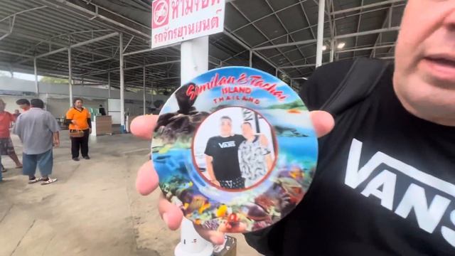 200 бат и такой шикарный подарок на память ??? смотреть онлайн