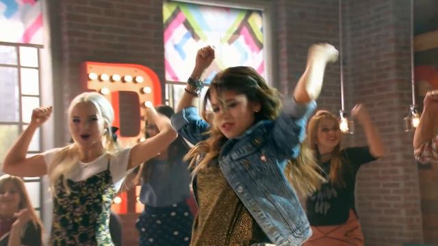 Sou Luna 3 - Sofia Carson e Dove Cameron cantam 'Better Together' (Capítulo 22) смотреть онлайн