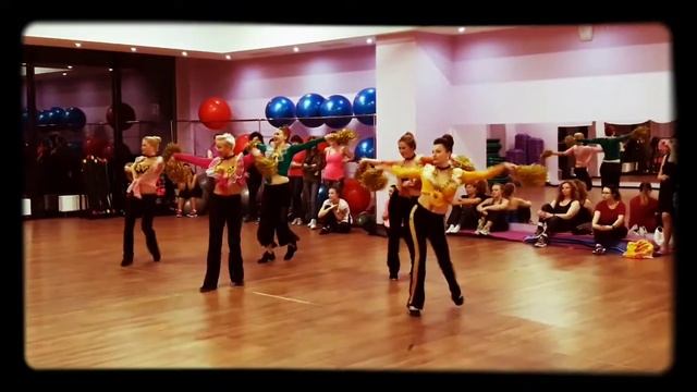 ДЕЛЬФИН - фитнес клуб в Королёве смотреть онлайн