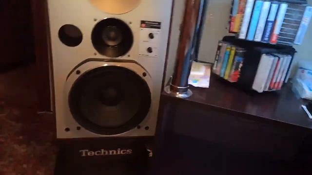 Technics аппаратура! Информация о тумбочке по просьбе подписчика. смотреть онлайн