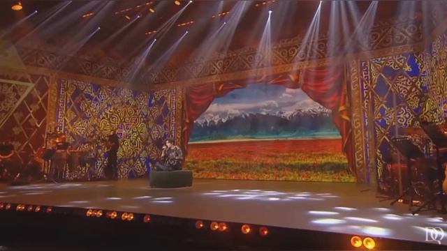 Творчество Димаша это посыл услышать друг друга! Я обращаюсь с требованьем веры и с просьбой о любв смотреть онлайн