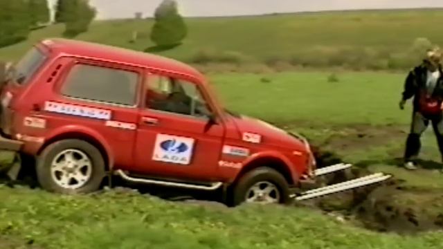 Backstage тест-драйва LADA Niva 1996 года от журнала "Авторевю". ЧИТАЕМ ОПИСАНИЕ смотреть онлайн