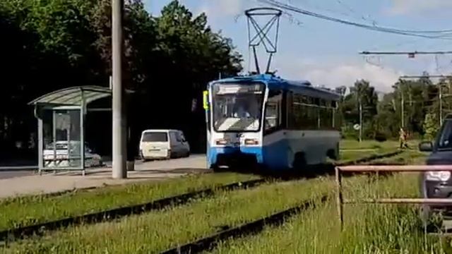 Трамвай КТМ-19 Г.Липецк в окраске синий-белый смотреть онлайн