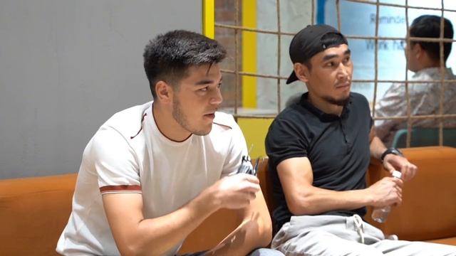 2х чемп мира Азамат Кошмар VS Любителя Эрмека Алмазбекова смотреть онлайн