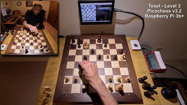 Chess - Picochess 3.2 - Easy Win Against the Texel Engine on Level 3 смотреть онлайн
