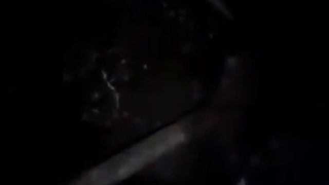 Поиск клада в подполе старого дома самодельным металлоискателем