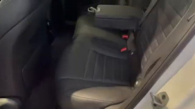 Mercedes Benz EQC 400 4MATIC смотреть онлайн