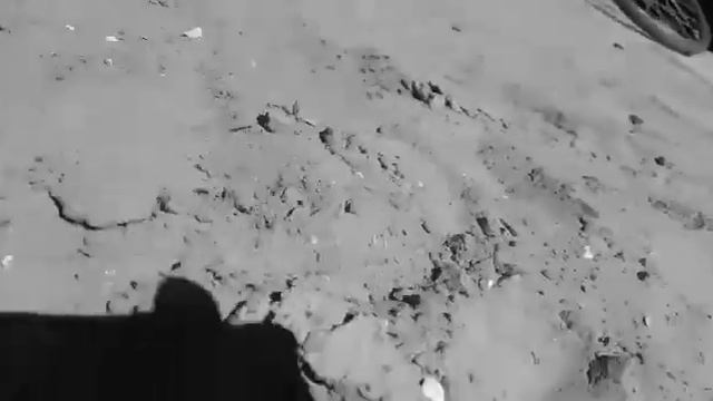 История машинки буксующей в песке смотреть онлайн