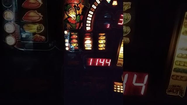 Игровой автомат русская рулетка часть 2! смотреть онлайн