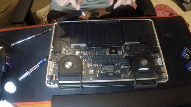 Macbook pro thermal paste replacement смотреть онлайн