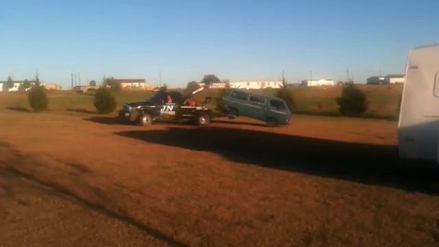 The Vanagon leaves the farm!! смотреть онлайн