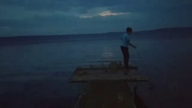 Ночная рыбалка.Клёв! смотреть онлайн