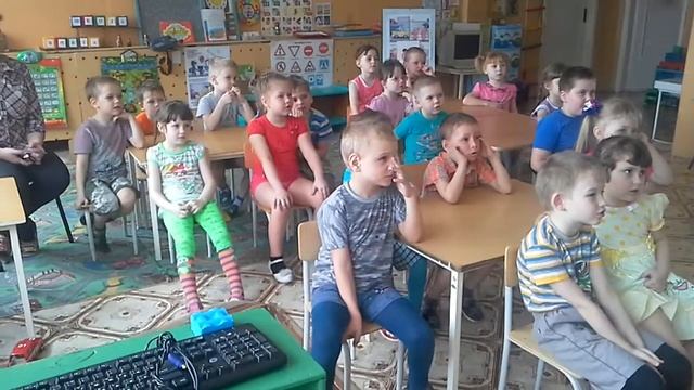 День поэзии в Лухском «Ручейке» - самые первые стихи смотреть онлайн
