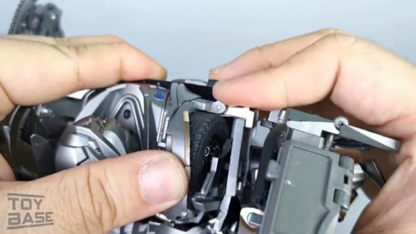 【Crazy Leader Galvatron !】Unique Toys Transformers movie 4 UTR05 Truck robot Simplify Transform