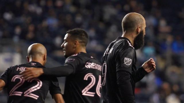 Higuain x2: Goals from Gonzalo and Federico in Slow and Regular Motion смотреть онлайн