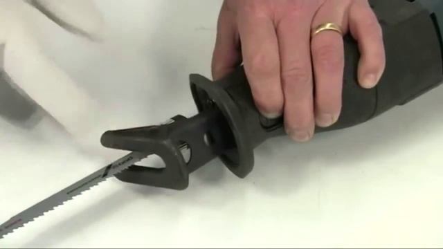 Сабельная пила (электроножовка) GSA 1300 PCE/Обзор КПД Инструмент Перми смотреть онлайн