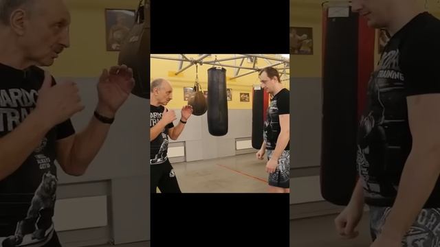 Самая правильная защита от правого прямого / Марк Мельцер смотреть онлайн