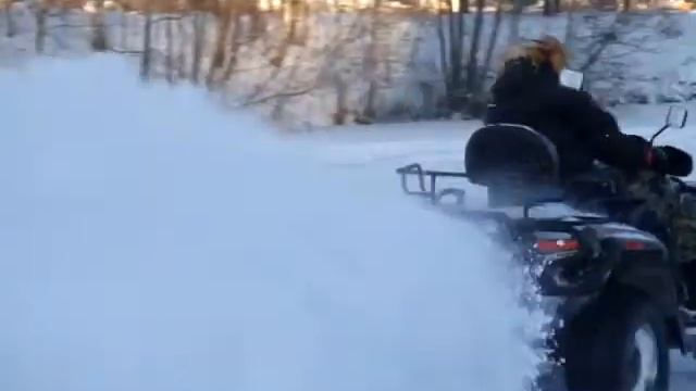 Квадрик на льду КЛАСС!!!.MPG смотреть онлайн