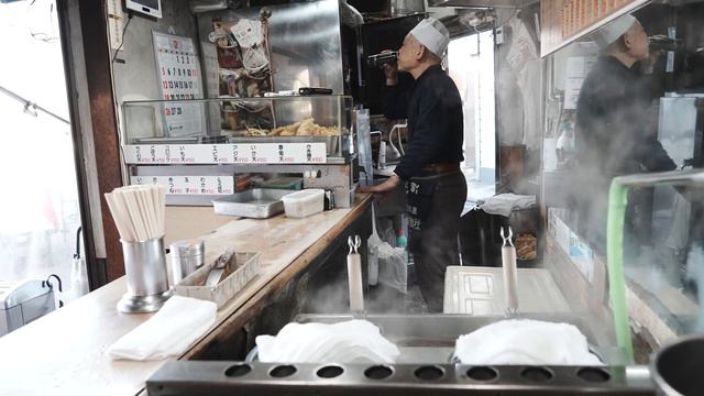 注文から40秒高速提供！ 長渕剛さんも愛した味 82歳の店主が営む蕎麦屋「よりみち」に密着！！ смотреть онлайн